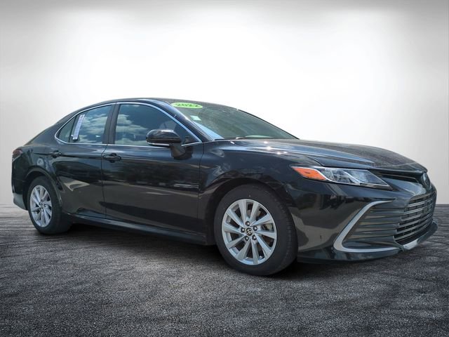 Used 2022 Toyota Camry LE w/ Convenience Package FWD video 1