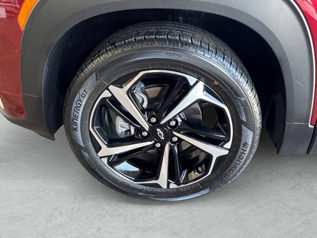 Used 2023 Chevrolet TrailBlazer RS AWD/4WD image 23