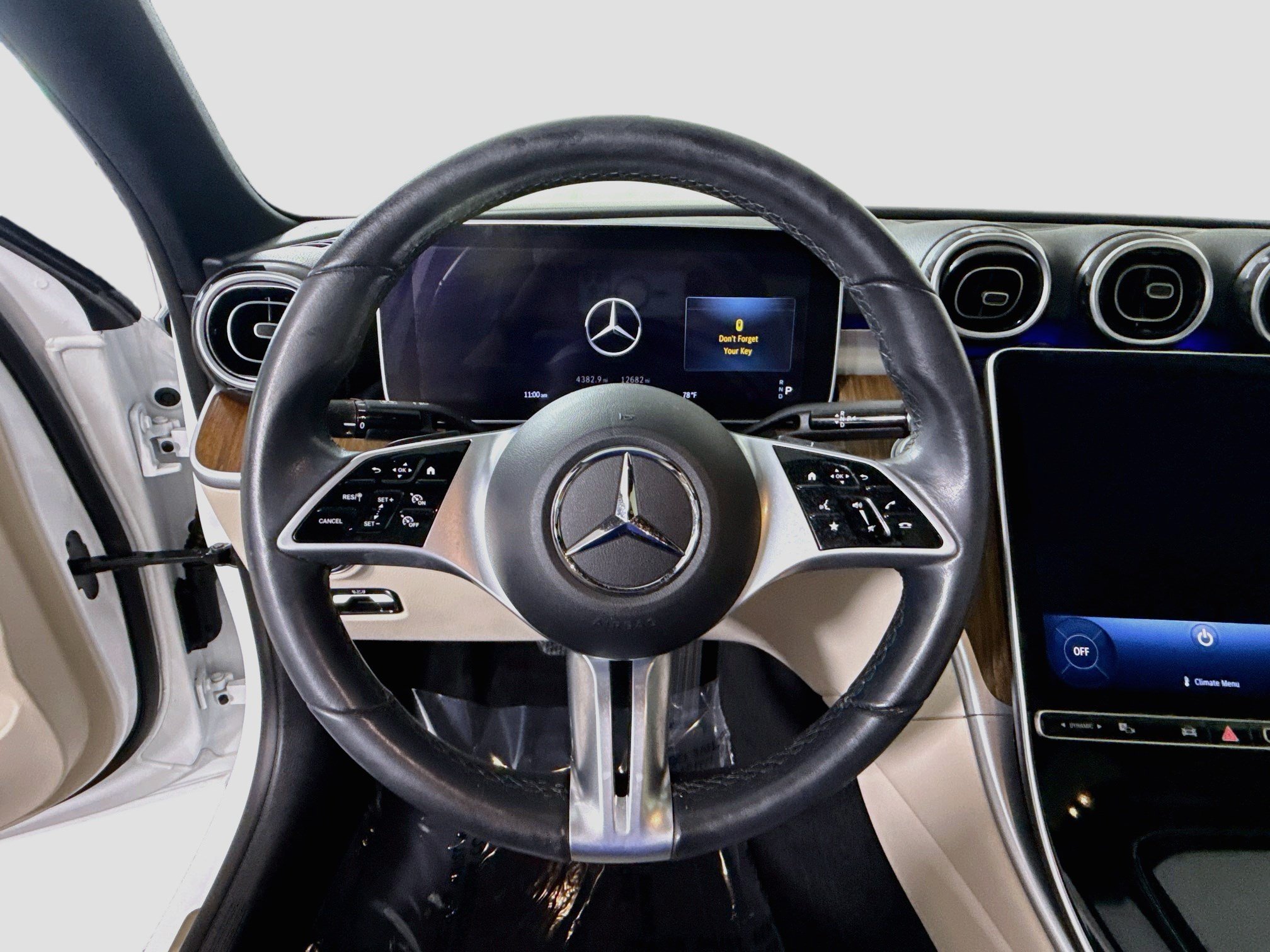 Used 2024 Mercedes-Benz C 300 Sedan image 13