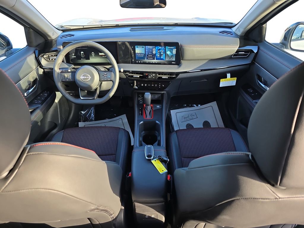 New 2026 Nissan Kicks SR w/ Cold Weather Package FWD image 13