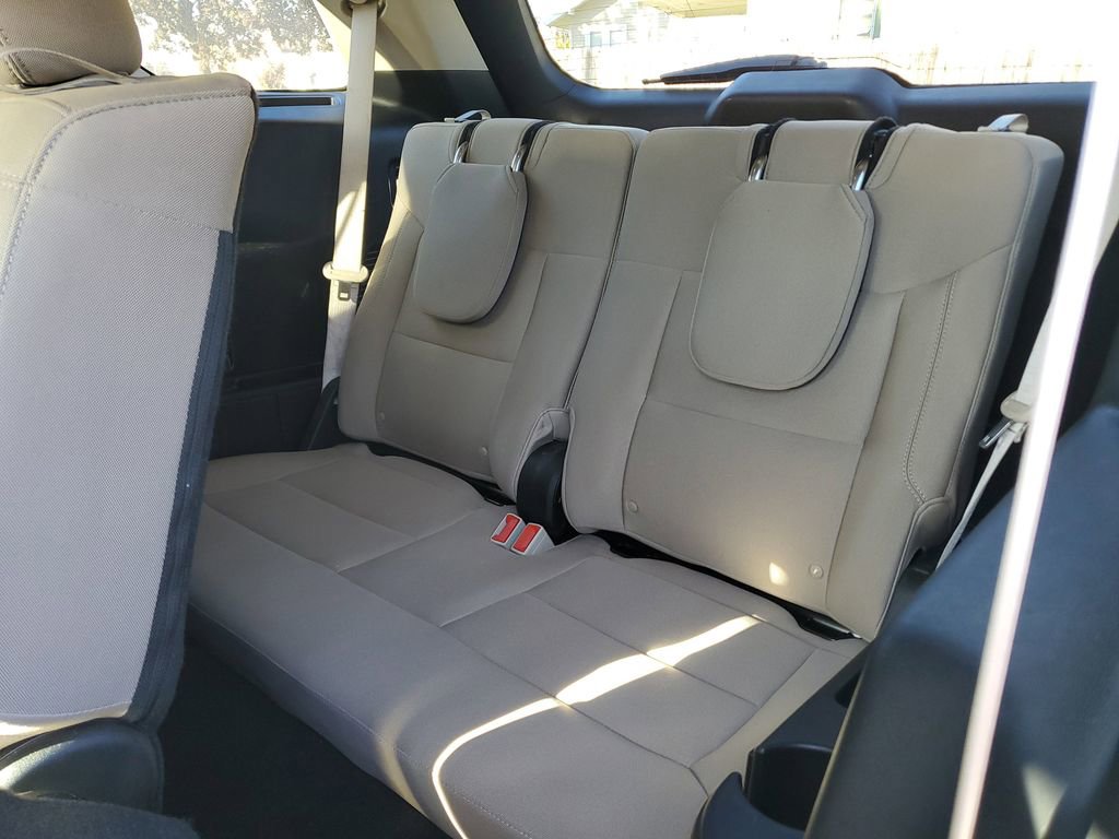 Used 2022 Ford Explorer XLT image 7