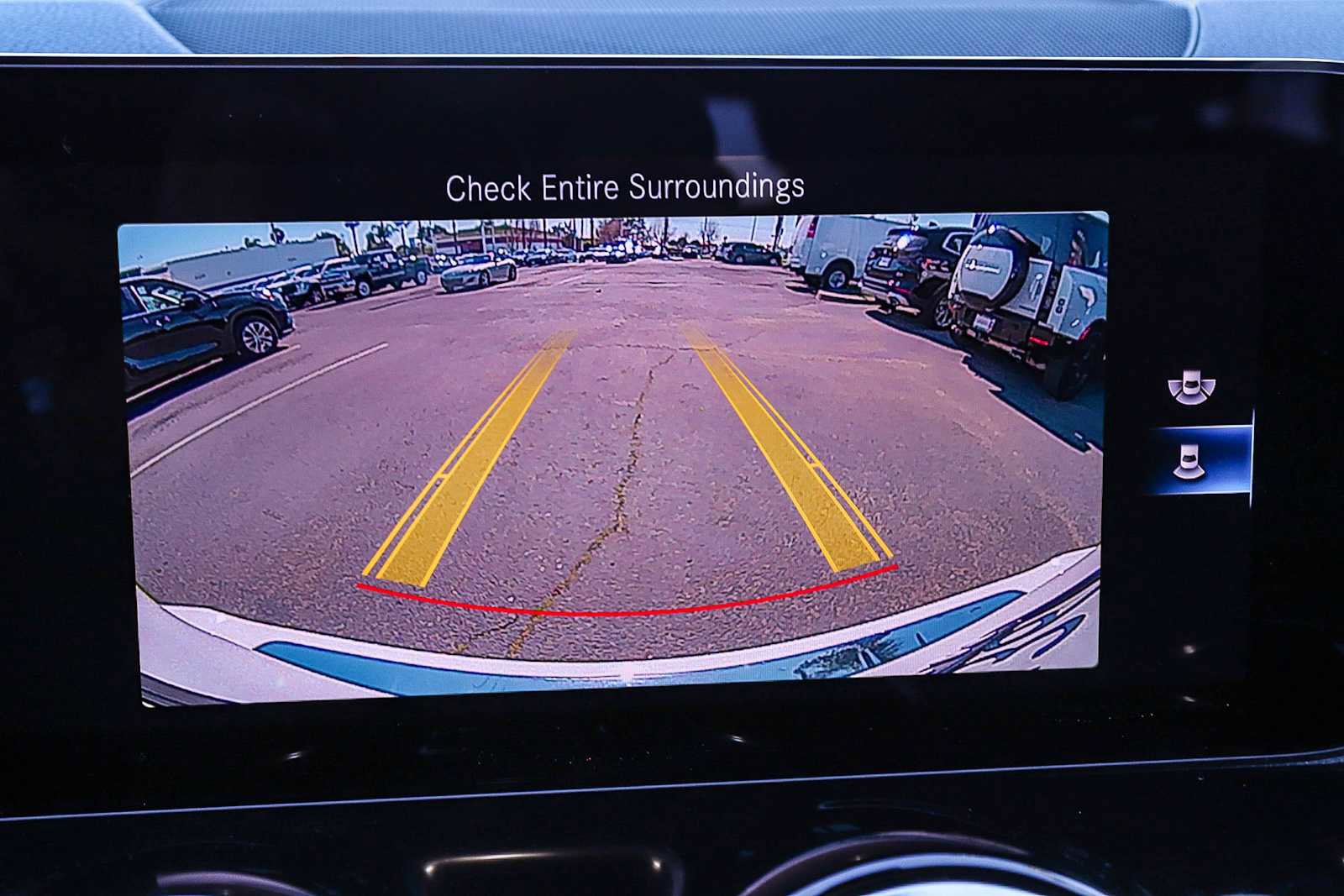 Used 2023 Mercedes-Benz GLB 250 4MATIC image 21