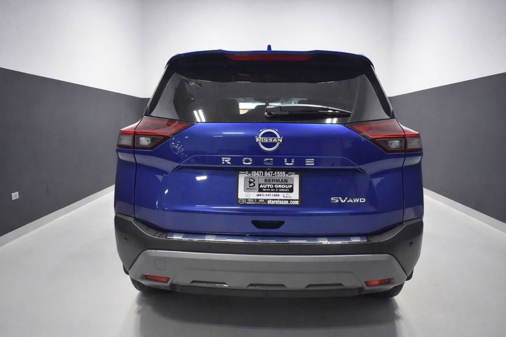 Certified 2023 Nissan Rogue SV image 9