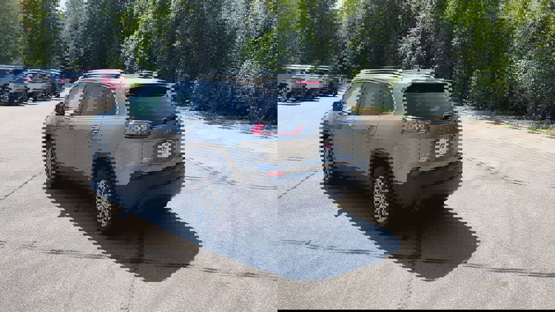 Used 2021 Jeep Cherokee Latitude Plus w/ Sun & Sound Group image 7