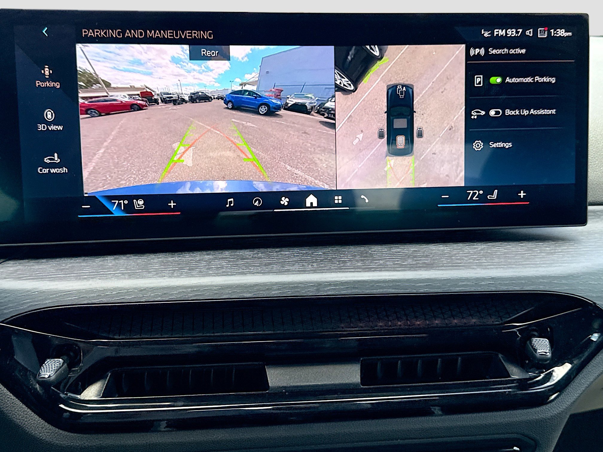 Used 2025 BMW 330i Sedan RWD image 34