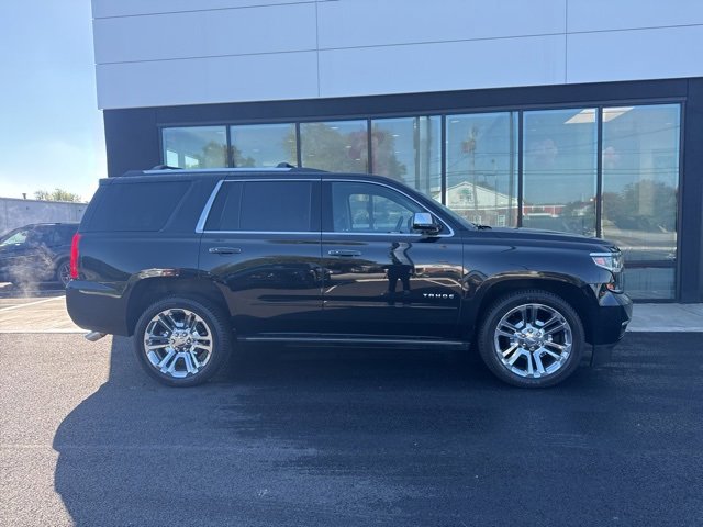 Used 2020 Chevrolet Tahoe Premier w/ Premier Plus Edition image 2