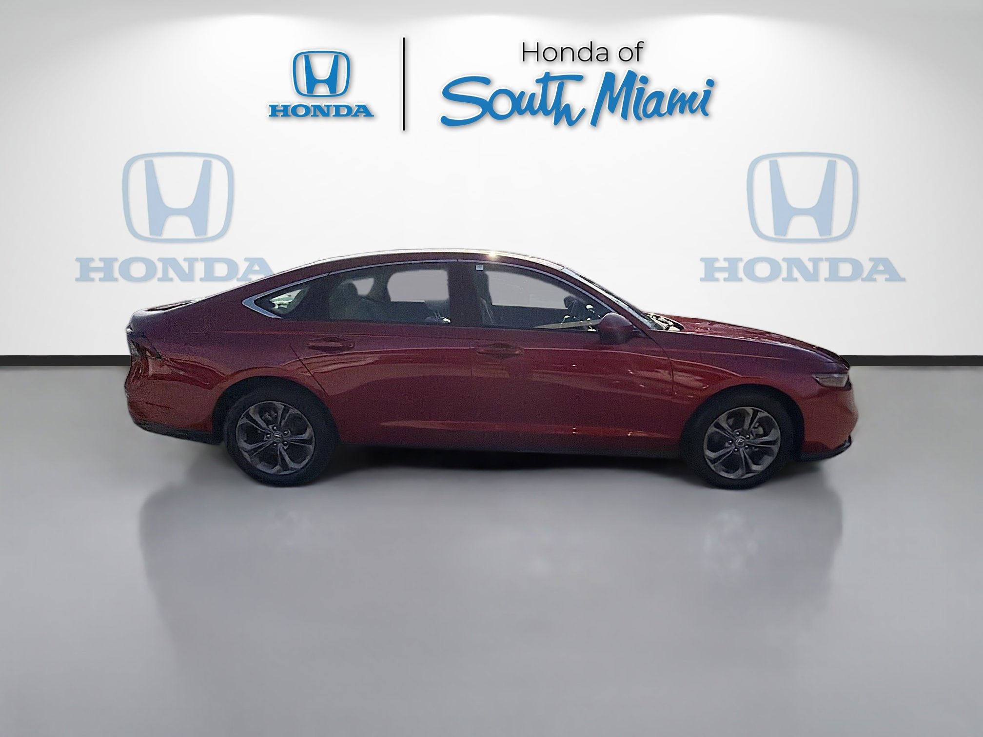 Certified 2024 Honda Accord EX image 8