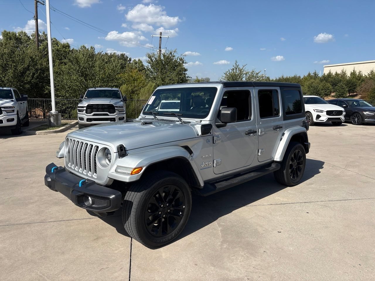 Used 2023 Jeep Wrangler Unlimited Sahara AWD/4WD 360° Tour