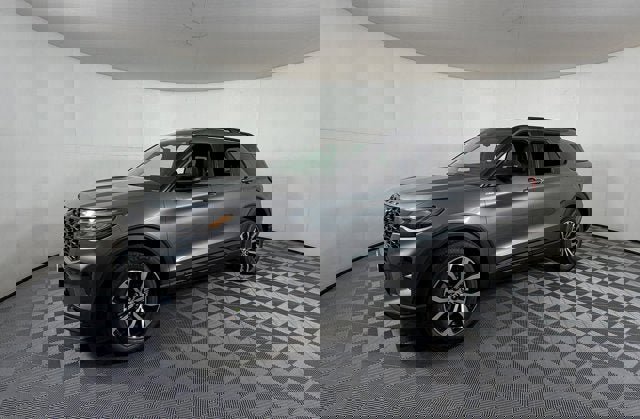 New 2026 Ford Explorer ST-Line image 2