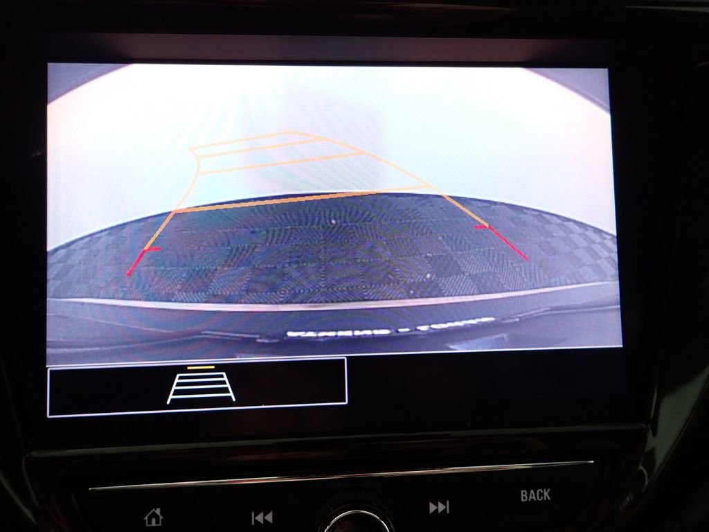 Used 2021 Chevrolet TrailBlazer ACTIV w/ Sun and Liftgate Package image 5