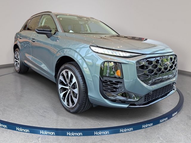 New 2026 Audi Q3 quattro 2.0T AWD/4WD image 4