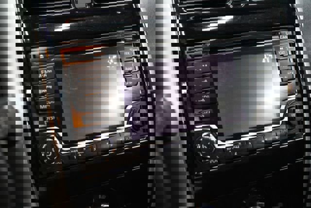 Used 2016 Nissan Versa Note SV image 15