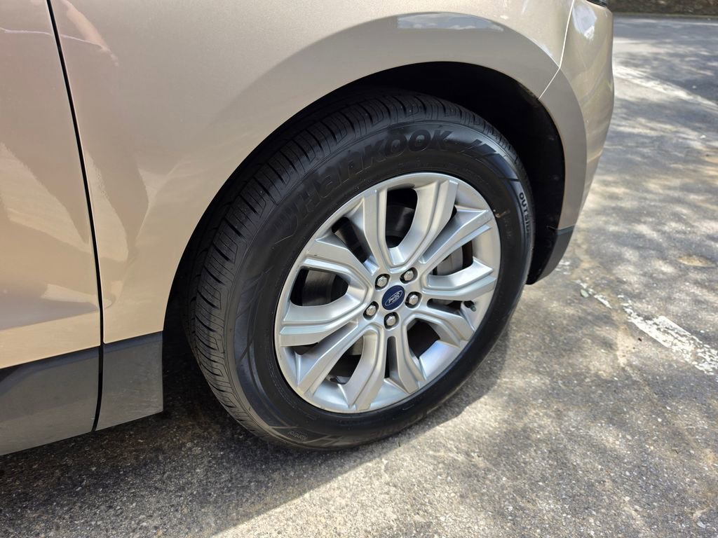 Certified 2021 Ford Edge Titanium FWD image 48