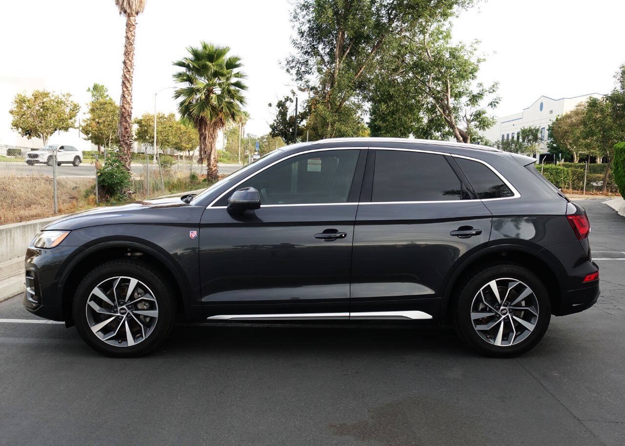 Used 2021 Audi Q5 2.0T Premium w/ Convenience Package AWD/4WD image 9