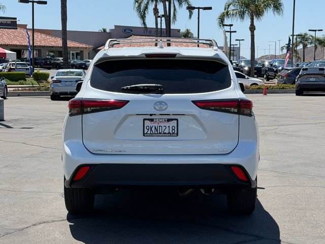 Used 2023 Toyota Highlander XLE FWD image 7