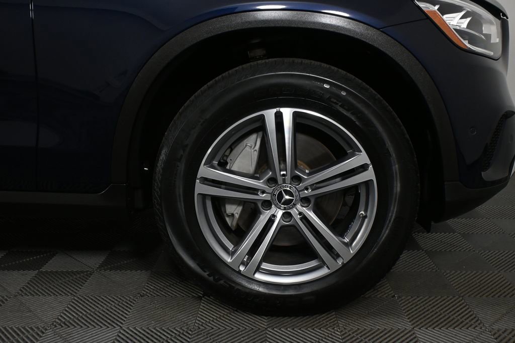 Certified 2022 Mercedes-Benz GLC 300 image 37