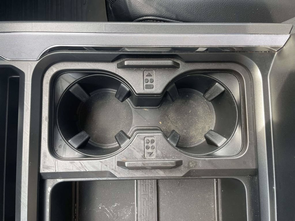 Certified 2024 Ford F250 Lariat w/ Lariat Ultimate Package AWD/4WD image 18