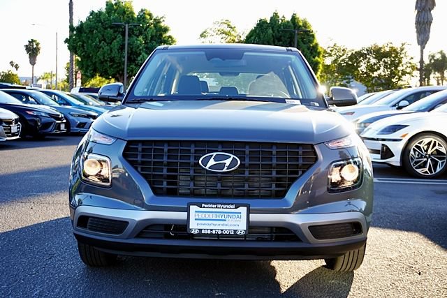New 2026 Hyundai Venue SE FWD image 5