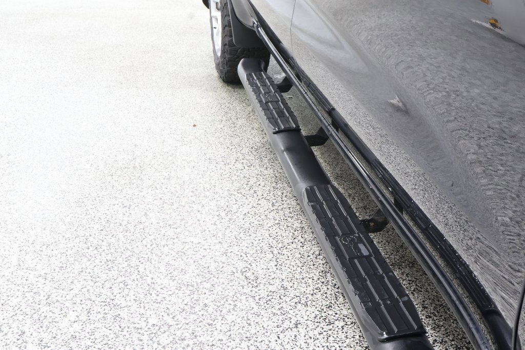 Used 2023 Chevrolet Silverado 1500 RST image 25