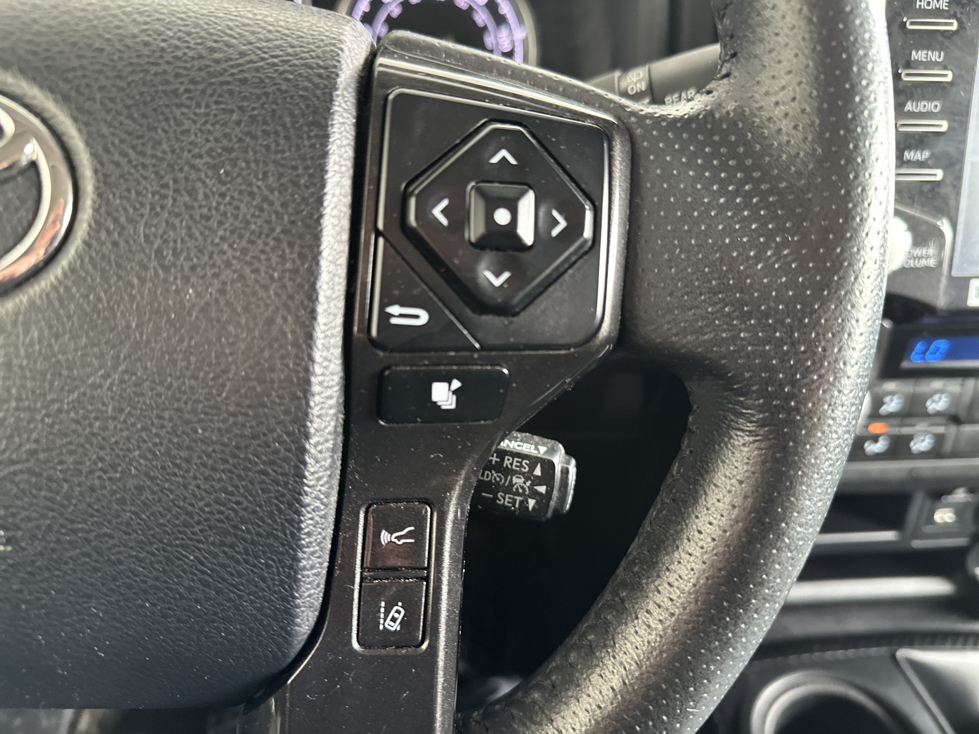 Used 2022 Toyota 4Runner TRD Pro AWD/4WD image 19