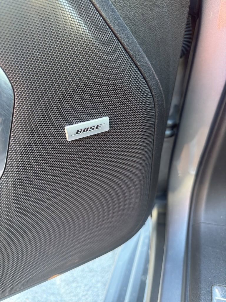 Used 2021 Chevrolet Tahoe LT image 8