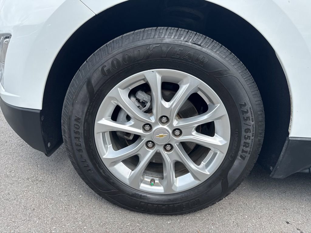Used 2020 Chevrolet Equinox LT FWD image 32