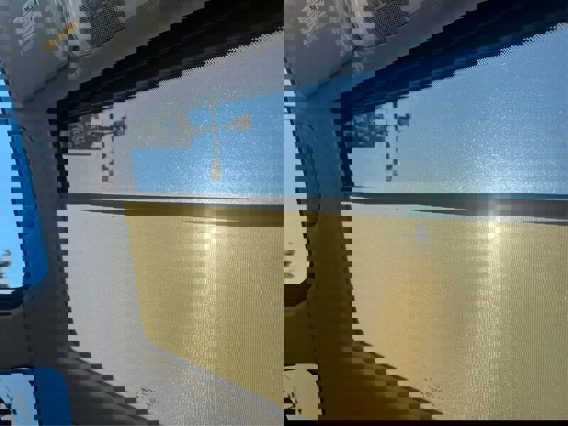 Used 2011 Mercedes-Benz GLK 350 4MATIC image 41