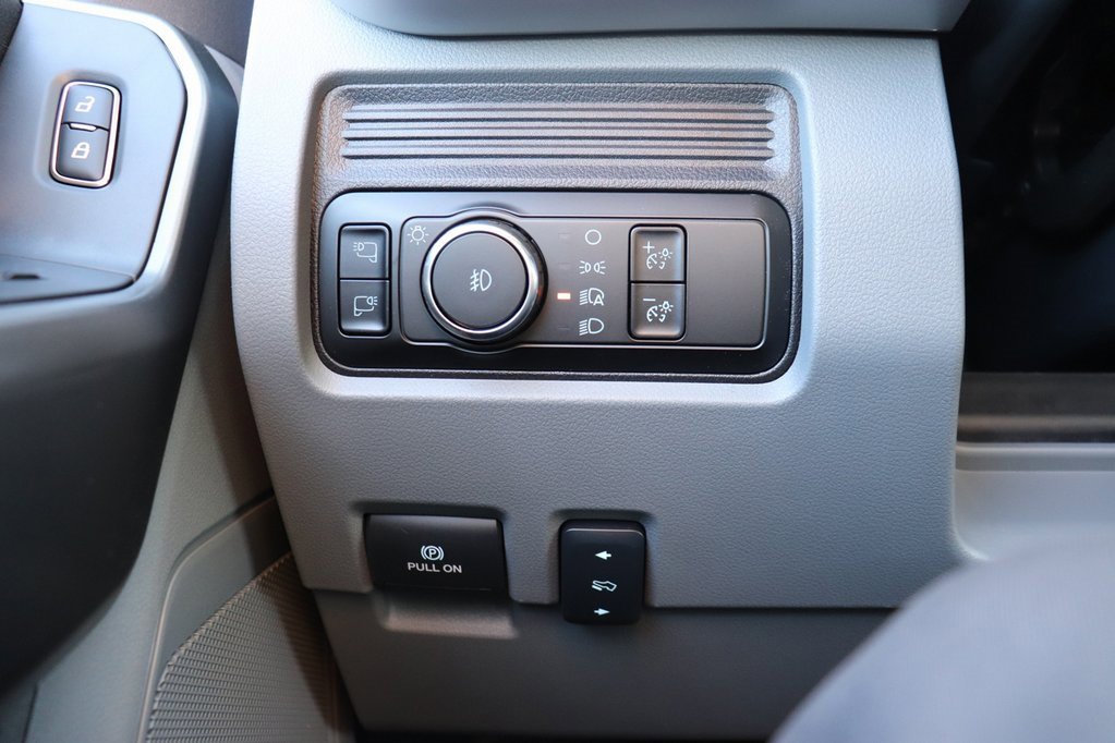 New 2026 Ford F450 XLT w/ XLT Value Package image 28