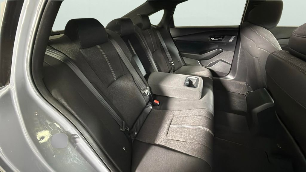 Used 2023 Honda Accord Sport image 29