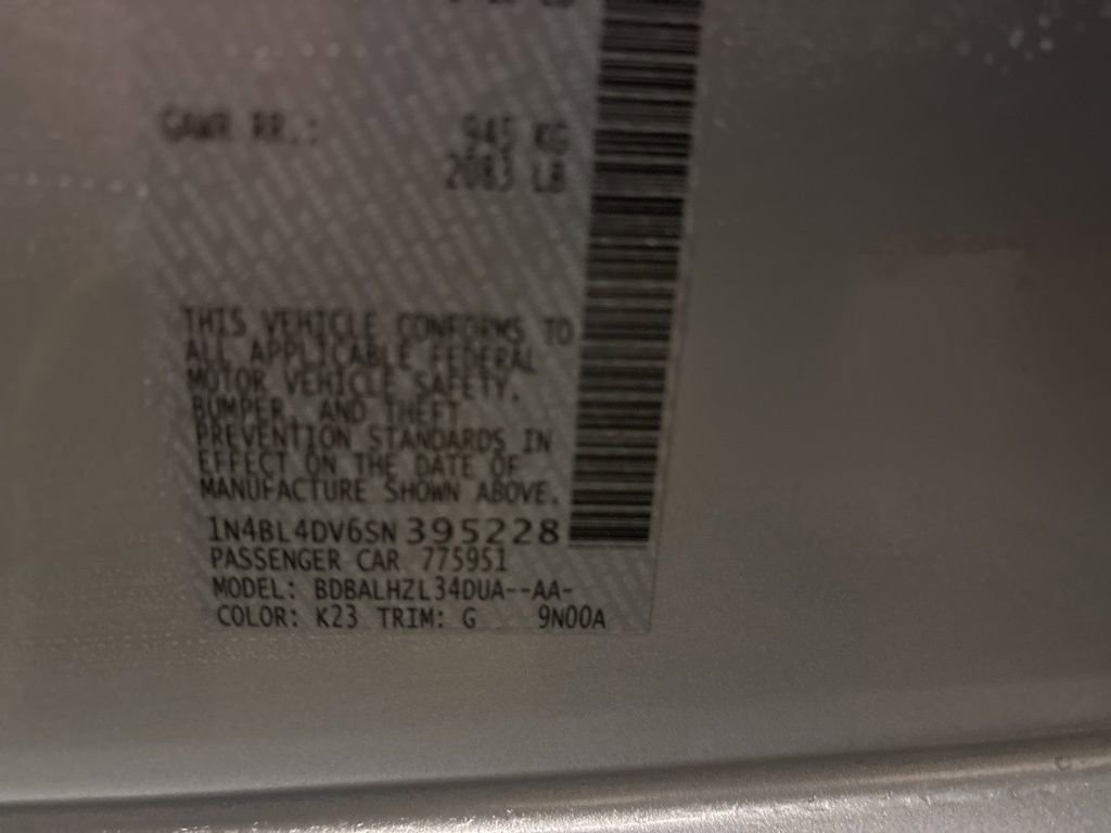 Used 2025 Nissan Altima 2.5 SV image 11