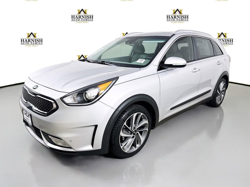 Used 2017 Kia Niro Touring w/ Advanced Technology Package FWD image 3