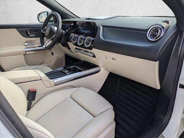 Certified 2025 Mercedes-Benz GLA 250 4MATIC w/ Exclusive Package image 20