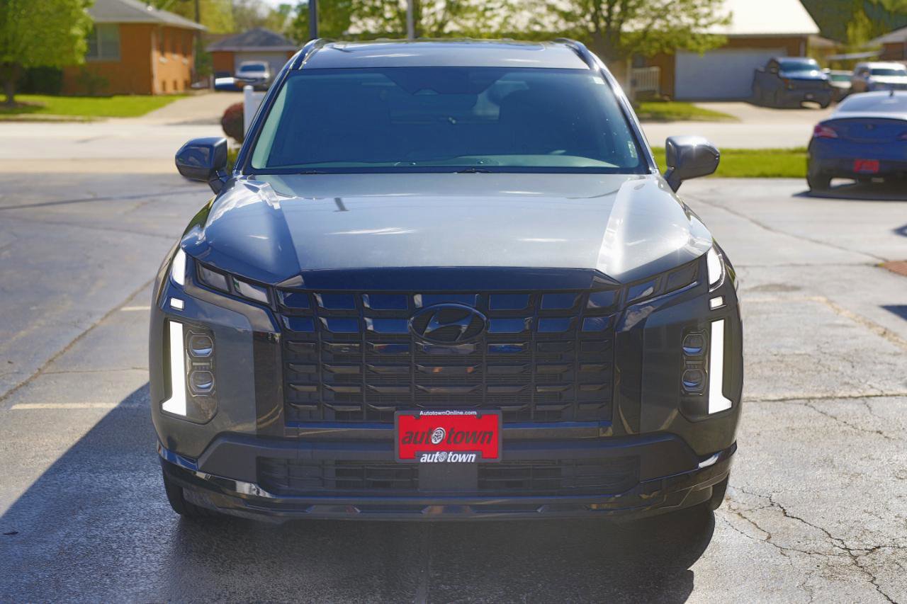 Used 2023 Hyundai Palisade XRT w/ Cargo Package image 2