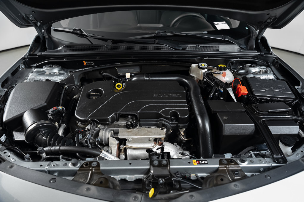 Used 2024 Chevrolet Malibu LT FWD image 38
