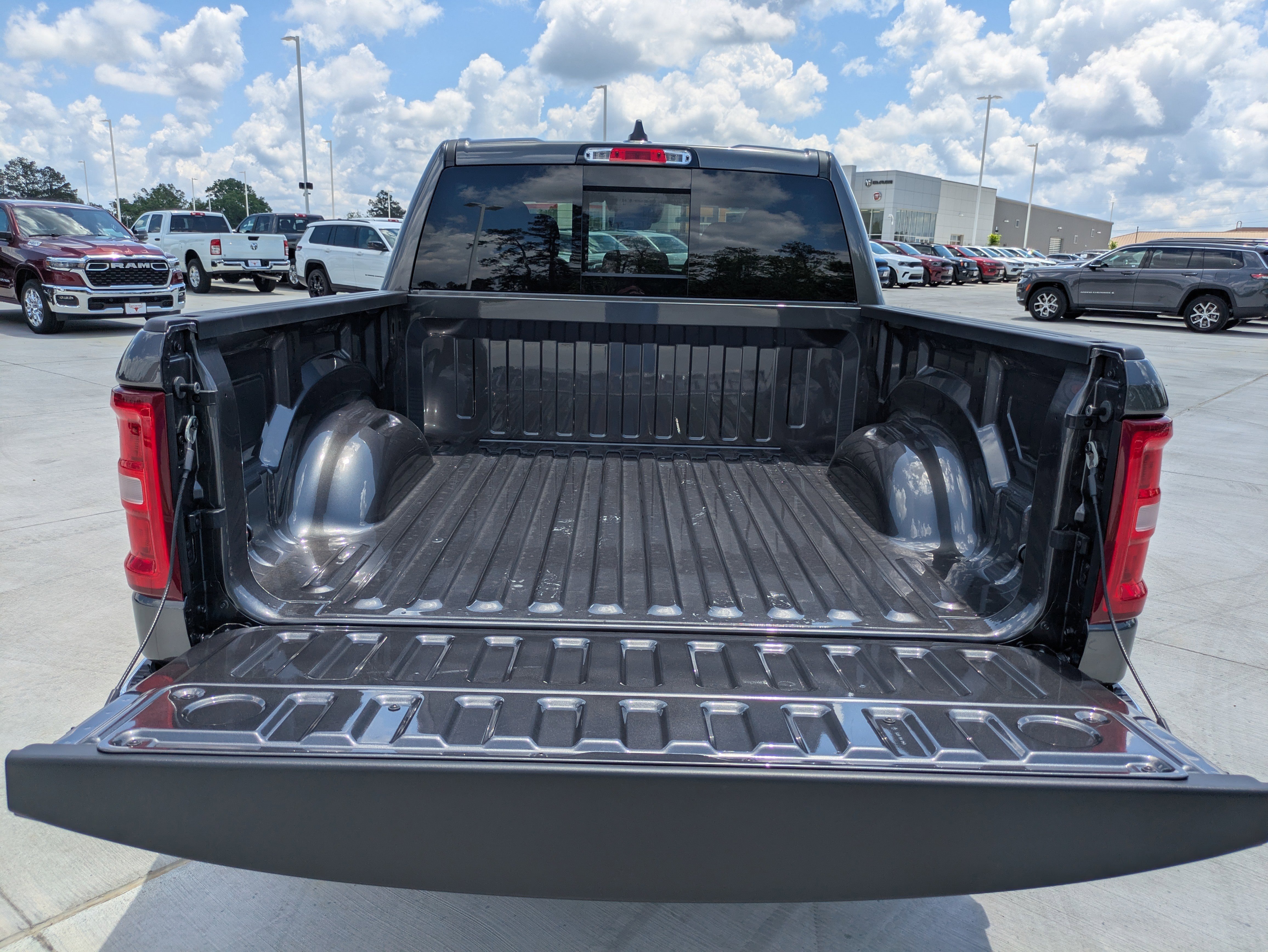 New 2025 RAM 1500 Big Horn image 7