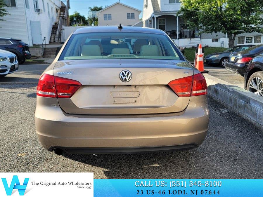 Used 2015 Volkswagen Passat 1.8T Limited Edition FWD image 6