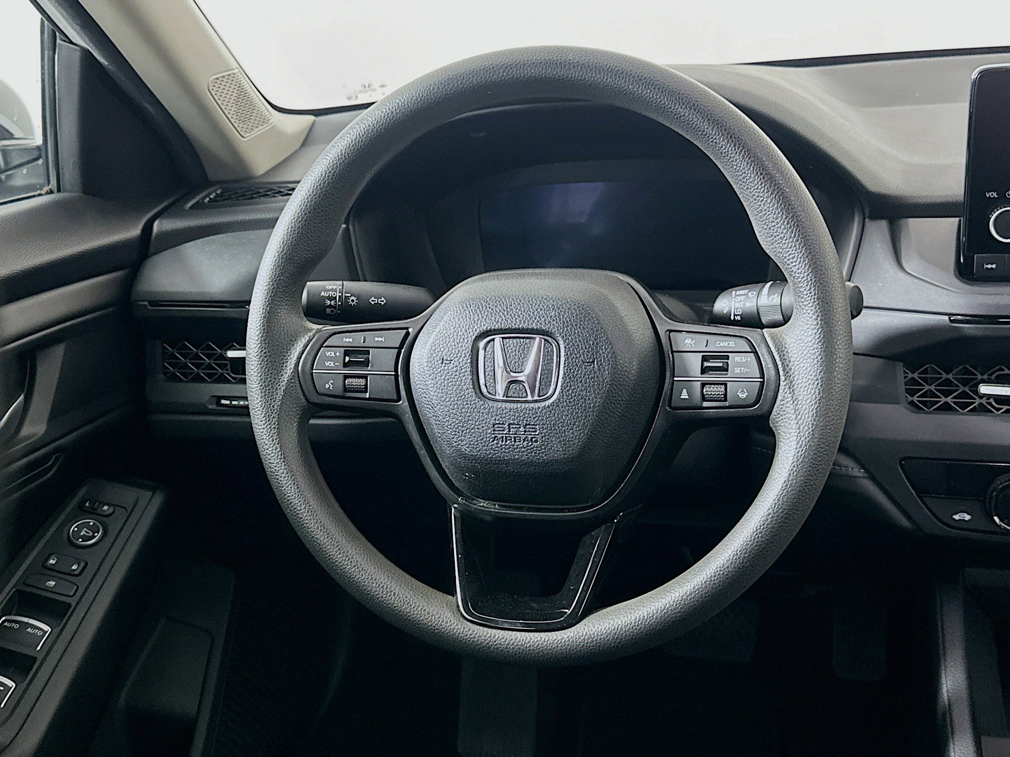 Used 2025 Honda Accord SE image 17