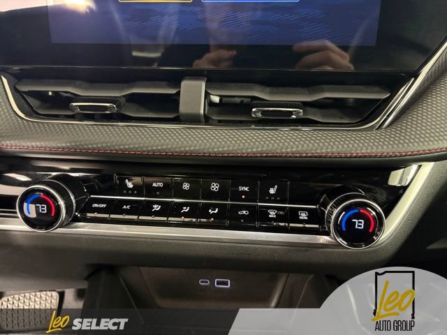 Used 2026 Chevrolet Equinox RS w/ LPO, Floor Liner Package AWD/4WD image 19