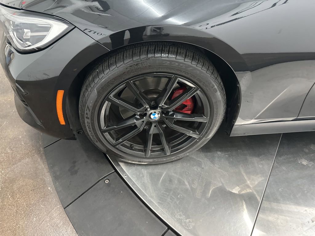 Used 2022 BMW 330i Sedan w/ Premium Package image 32