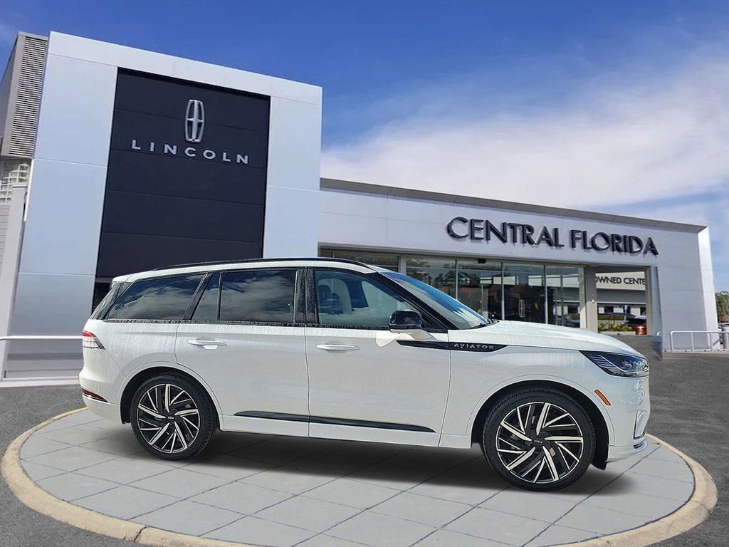 New 2025 Lincoln Aviator Black Label w/ Jet Appearance Package