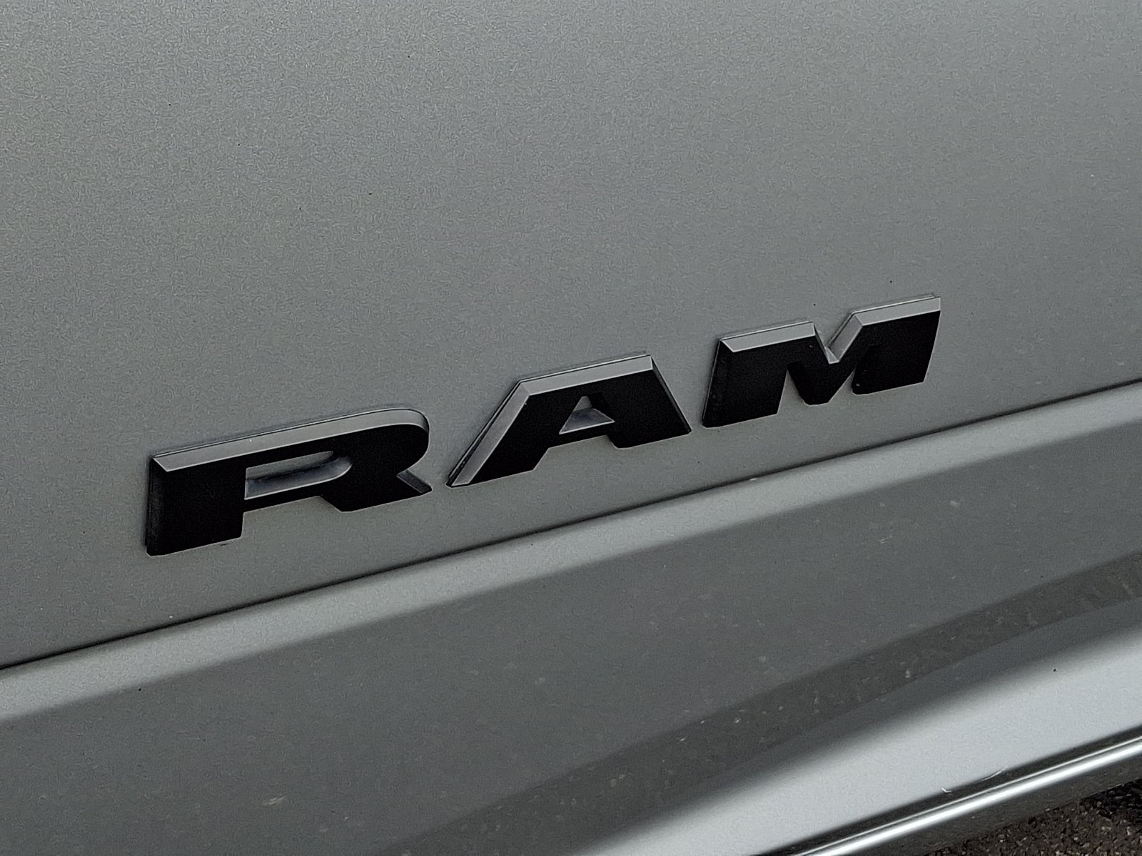 Certified 2024 RAM 2500 Laramie w/ Night Edition AWD/4WD image 32