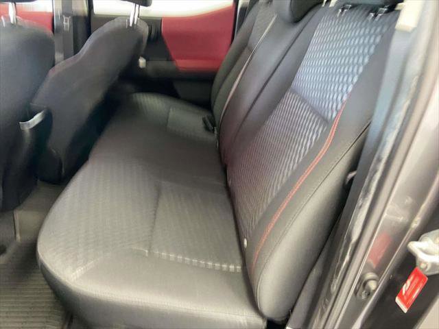 Certified 2022 Toyota Tacoma SR5 image 15