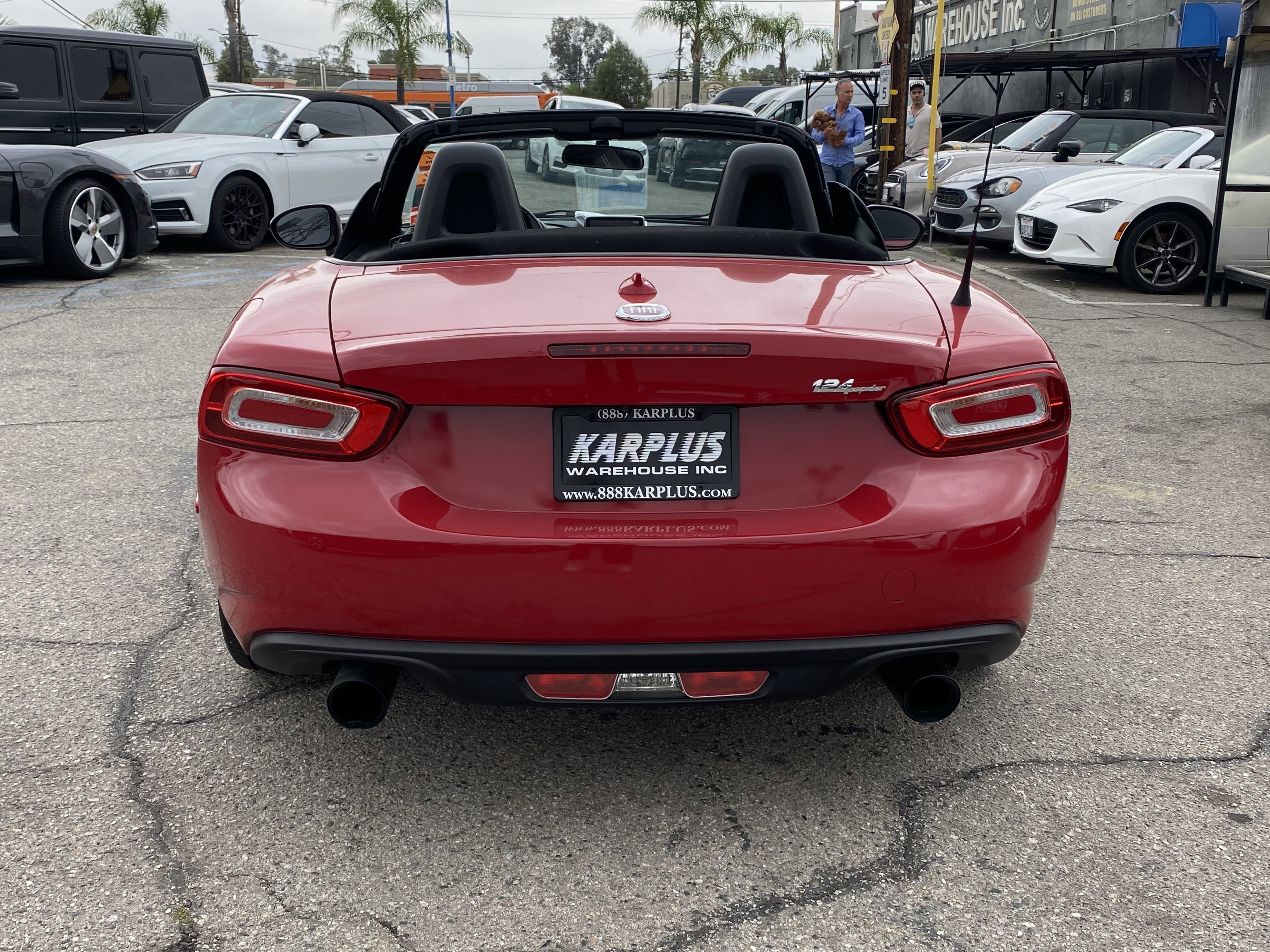 Used 2018 FIAT 124 Spider Classica w/ Technology & Siriusxm Group image 9