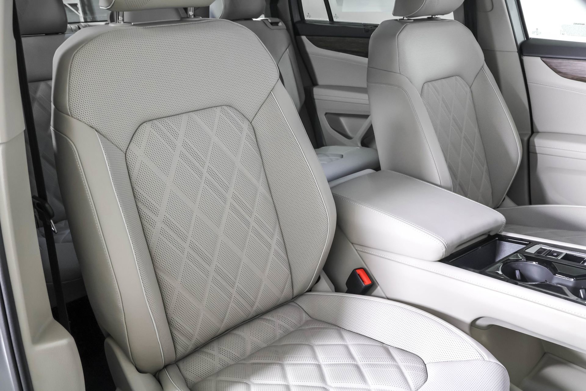 New 2026 Volkswagen Atlas SEL Premium R-Line image 46