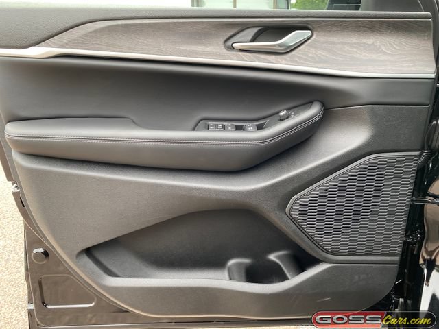 New 2026 Jeep Grand Cherokee Altitude AWD/4WD image 23
