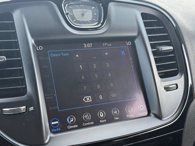 Used 2022 Chrysler 300 S image 25