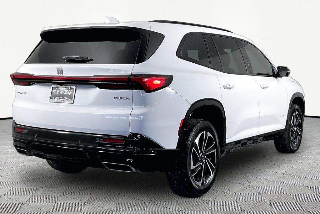 Certified 2025 Buick Enclave Sport Touring w/ Power Package FWD image 6