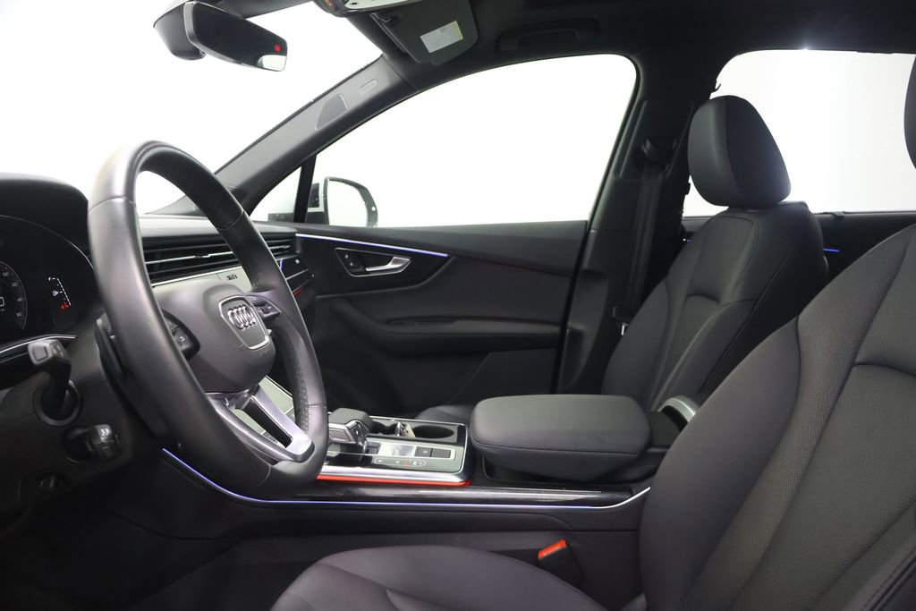 Used 2024 Audi Q7 2.0T Premium Plus w/ Premium Plus Package image 12