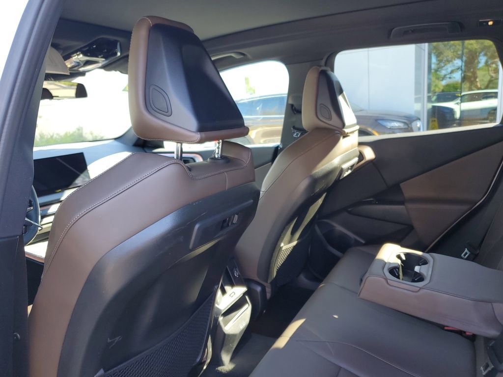 Used 2025 BMW X3 xDrive30i image 11