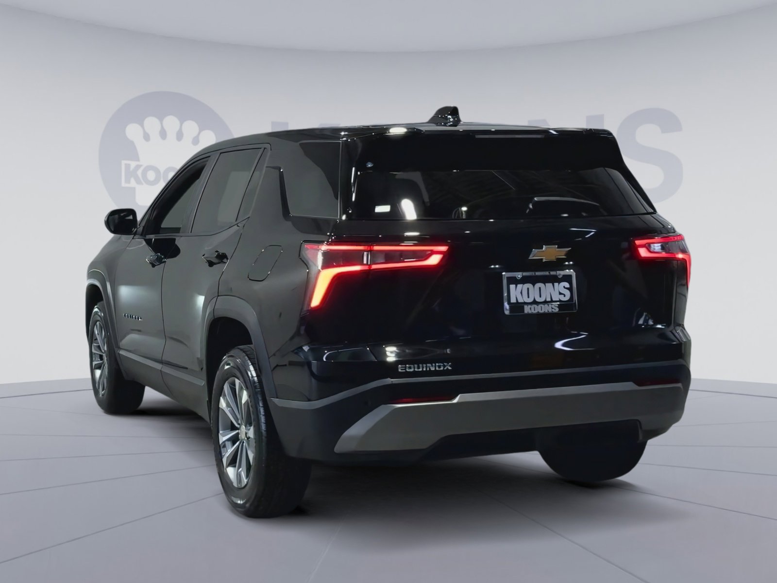 Used 2025 Chevrolet Equinox LT image 10